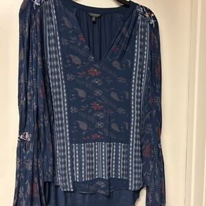 Lucky Brand Women’s Dark Blue Patterned Blouse